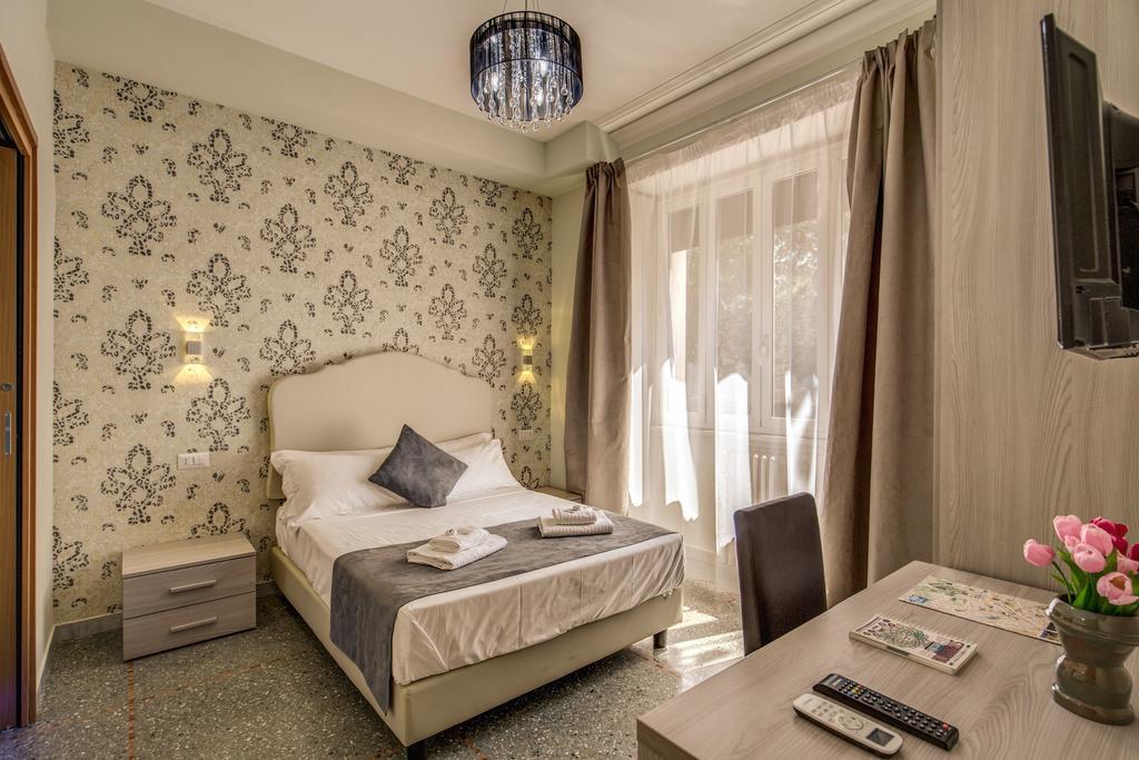 Roma 41 Hotel Bagian luar foto