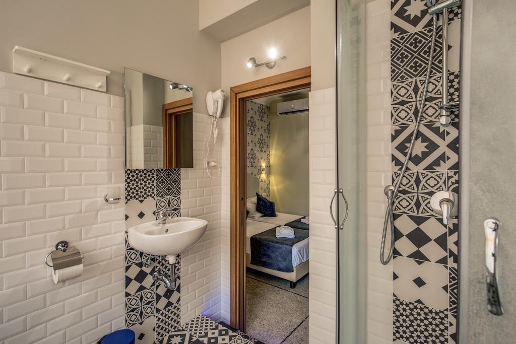 Roma 41 Hotel Bagian luar foto